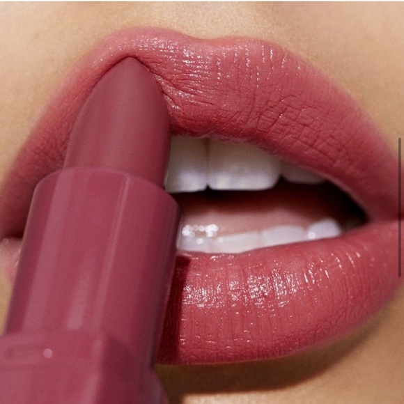 New! Bobbi Brown Crushed Lip Color in Lilac - Picture 2 of 4